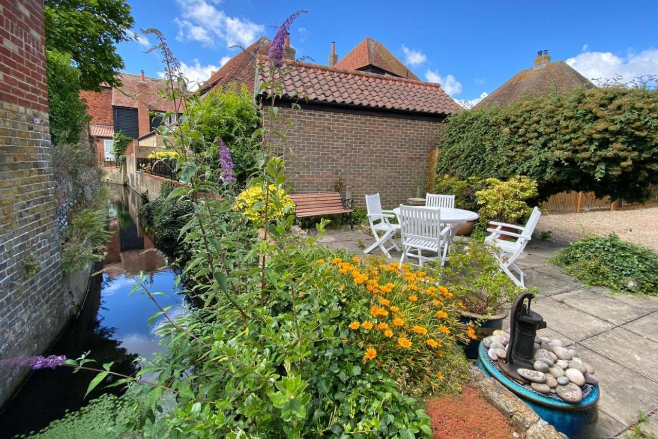 Ferienwohnung Delf Stream, Close To Town With Lovely Sunny Terrace Sandwich Exterior foto